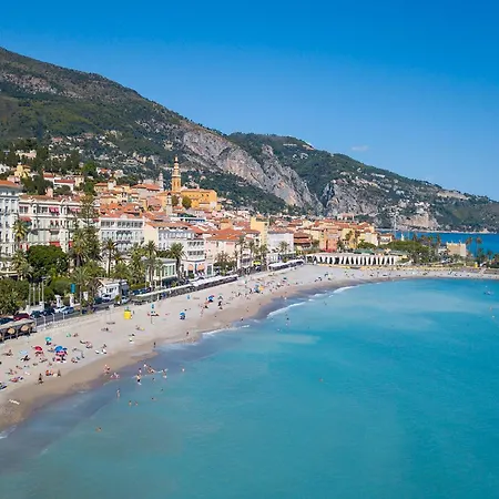 Port & Pool Hideaway - Happy Menton