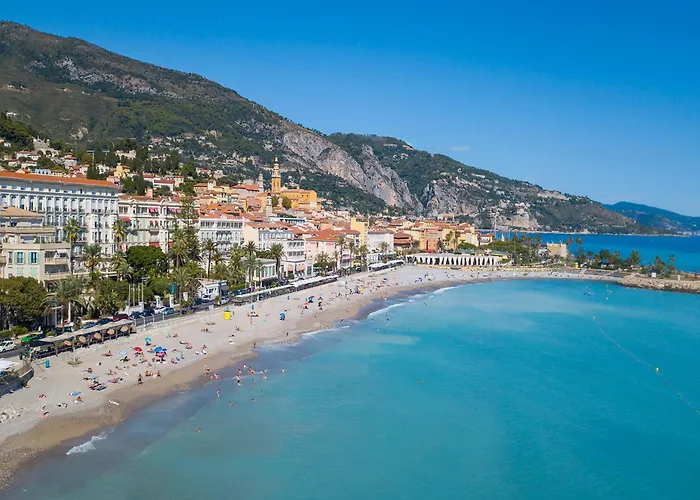 Port & Pool Hideaway - Happy Menton